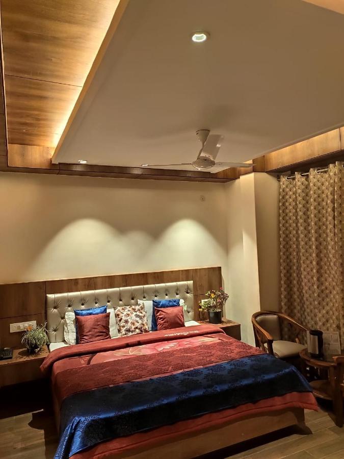 Hôtel Apple Blossom à Manāli Extérieur photo